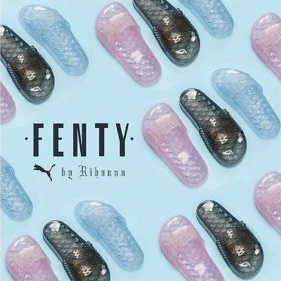 🌟 Rihanna Jelly Slides 🌟 - Picture 2 of 13